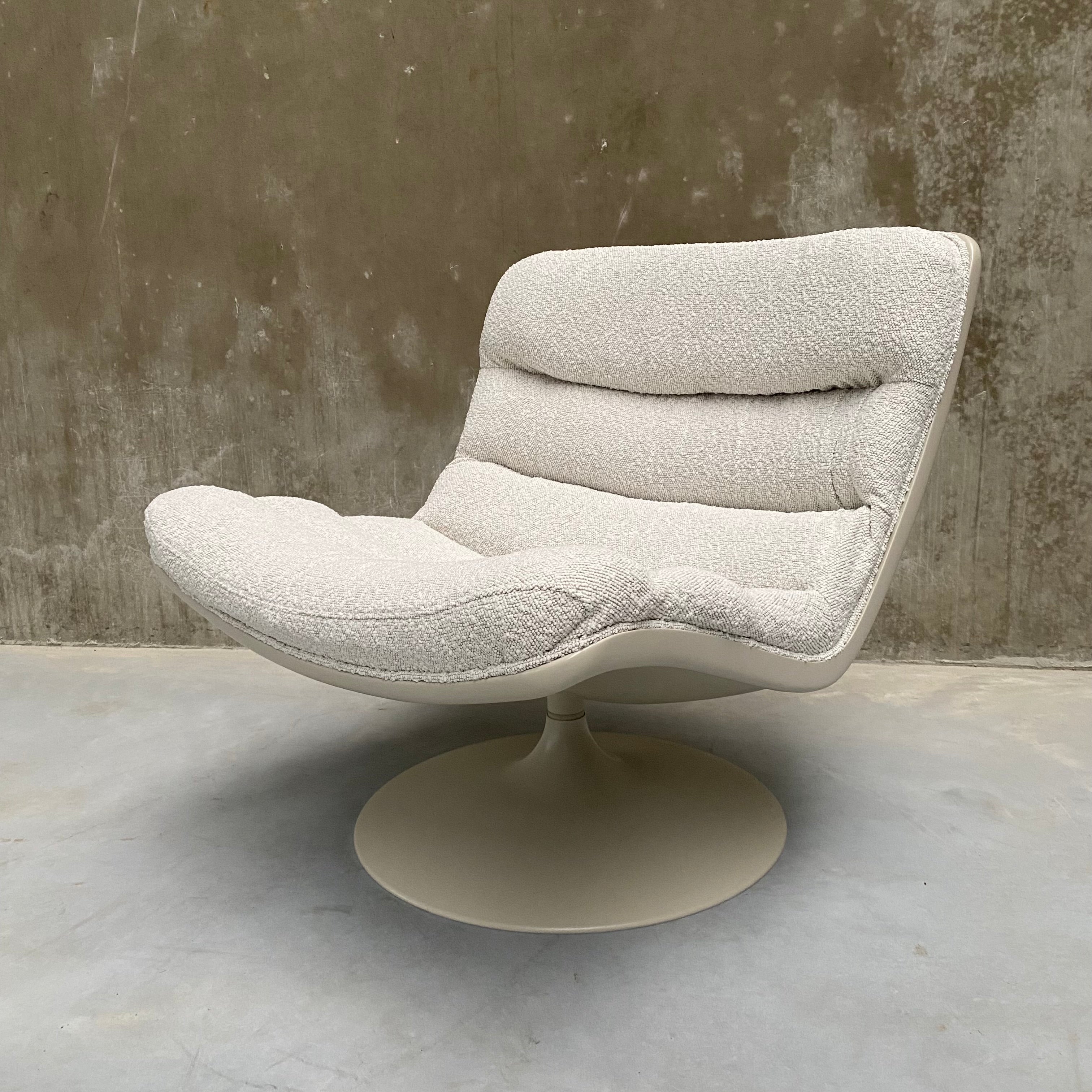 Geoffrey harcourt on sale lounge chair