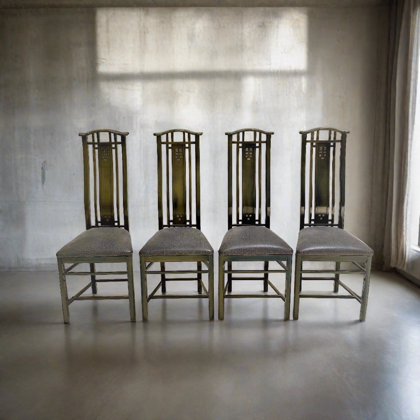 4 x Hochlehner-Esszimmerstühle mit Lackierung von Umberto Asnago für Giorgetti, Italien 1980