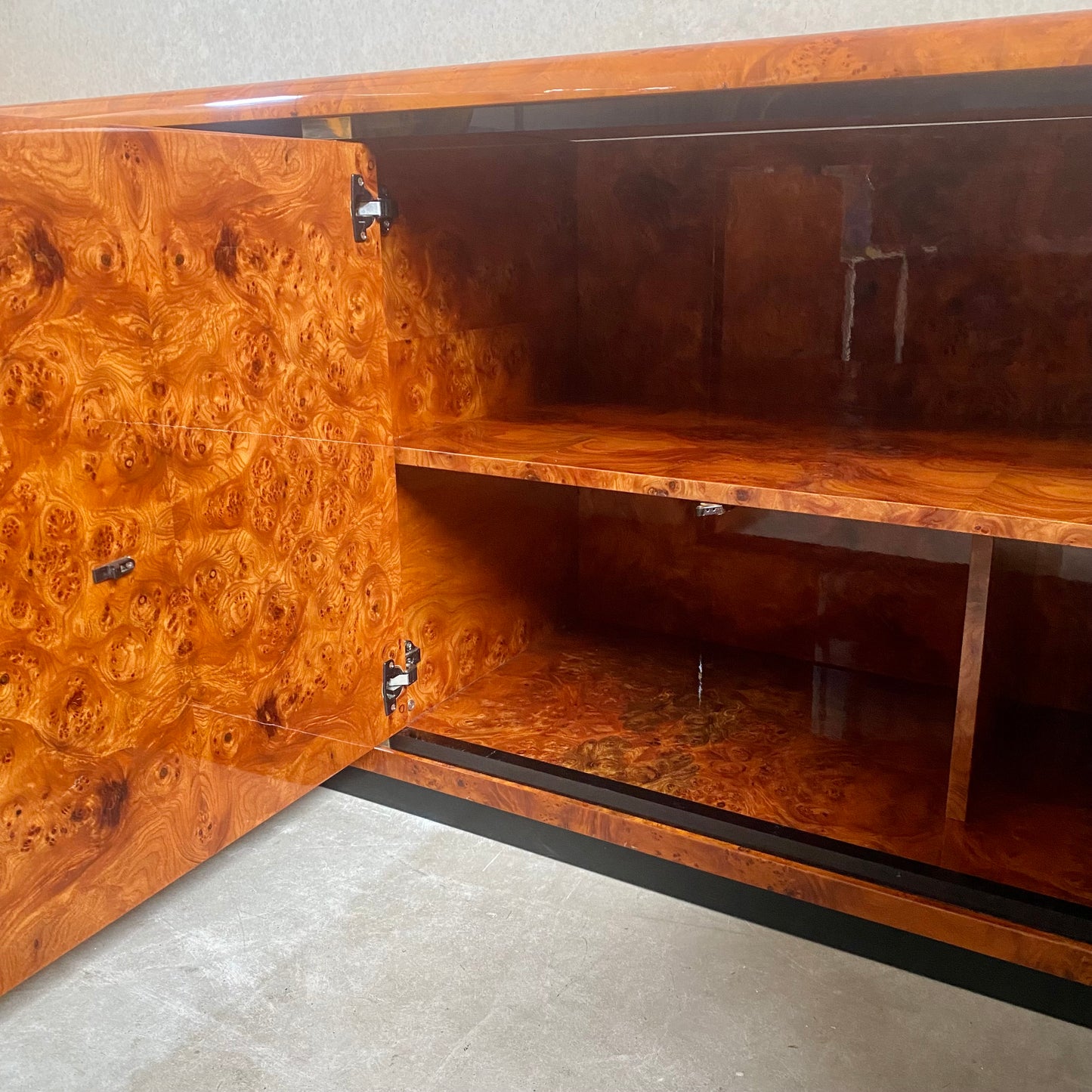 Buffet en loupe de bruyère par Guerini Emilio pour Gdm Design, Italie 1980