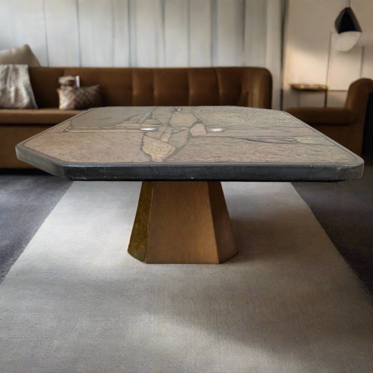 Brutalistischer Couchtisch aus Schiefer und Messing von Studio Stam, 1980