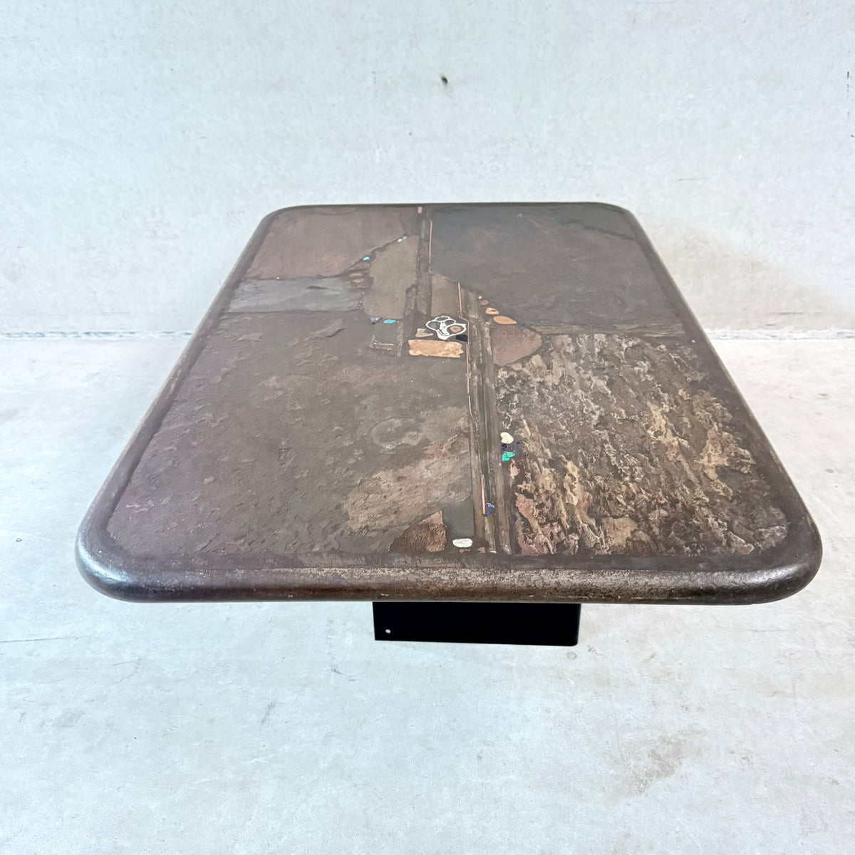 Brutalist Hand-Made Rectangular Slate Stone Coffee Table by Paul Kingma 1990