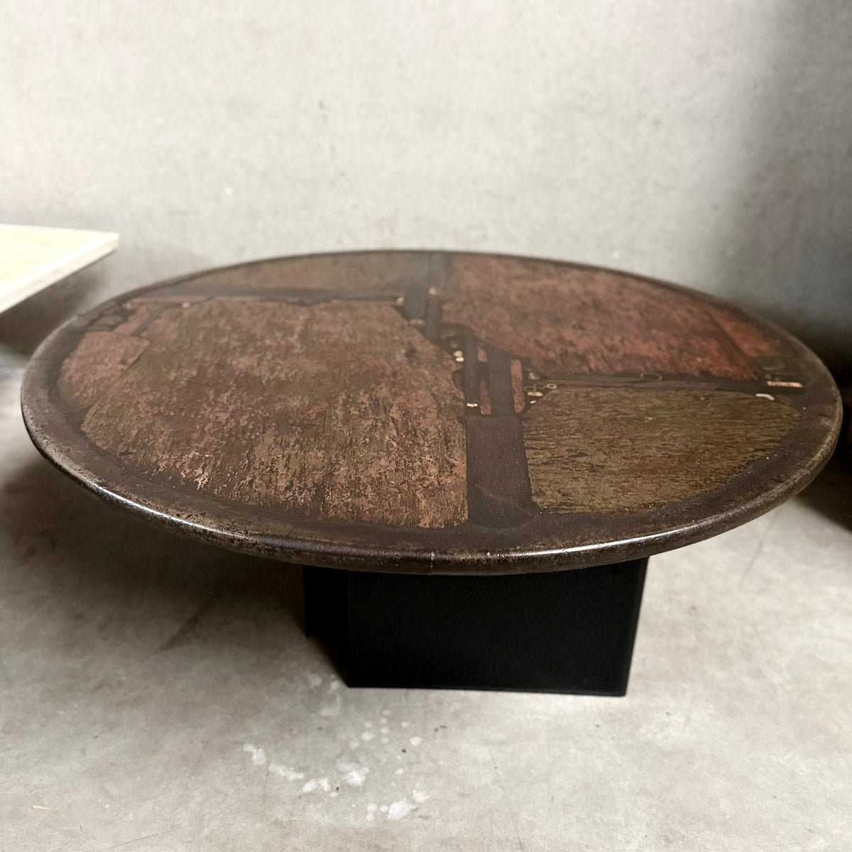 Brutalist Round Slate Stone Coffee Table by Paul Kingma, Netherlands 87