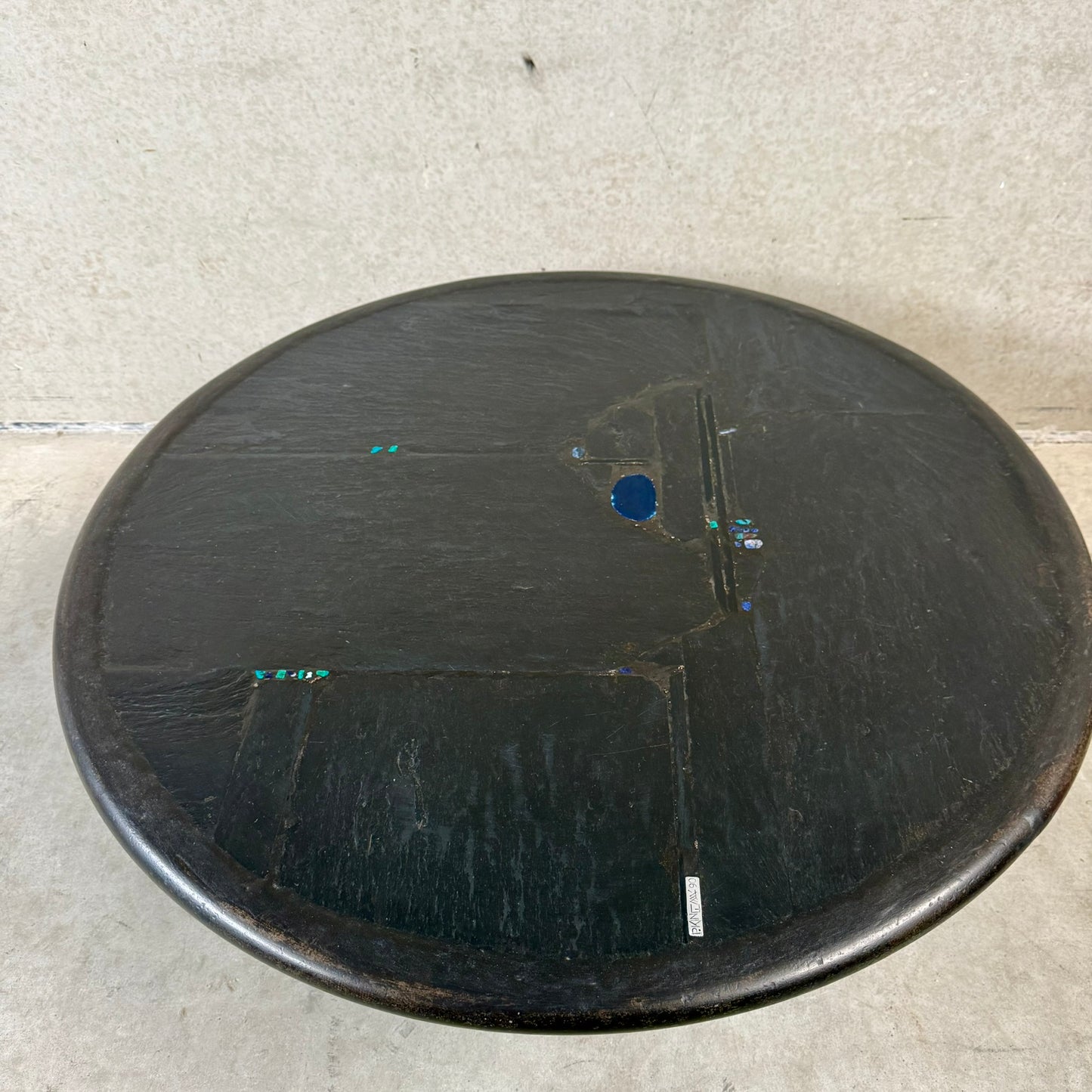 Brutalist Slate Stone Blue Agate Round Coffee Table by Paul Kingma, Netherlands 1990