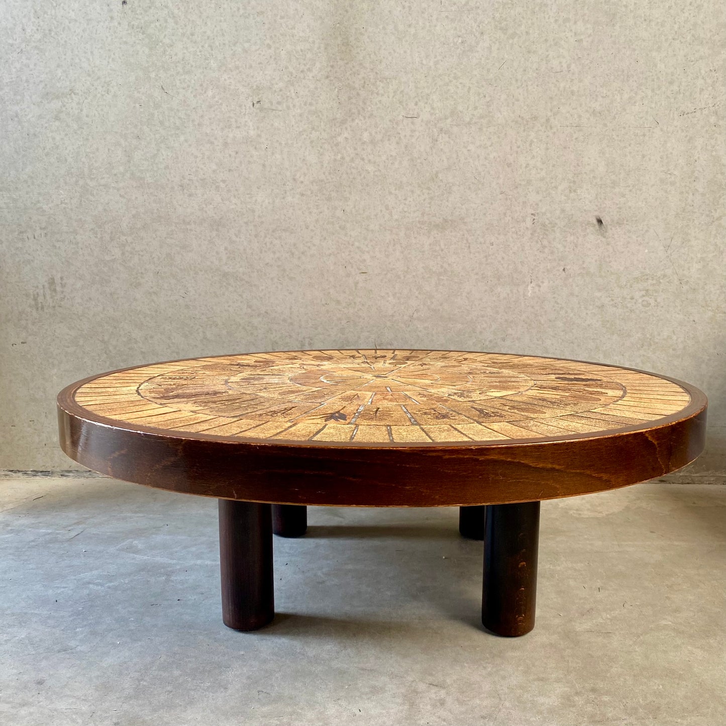 Runder, brutalistischer Keramik-Couchtisch von Roger Capron, Frankreich 1960