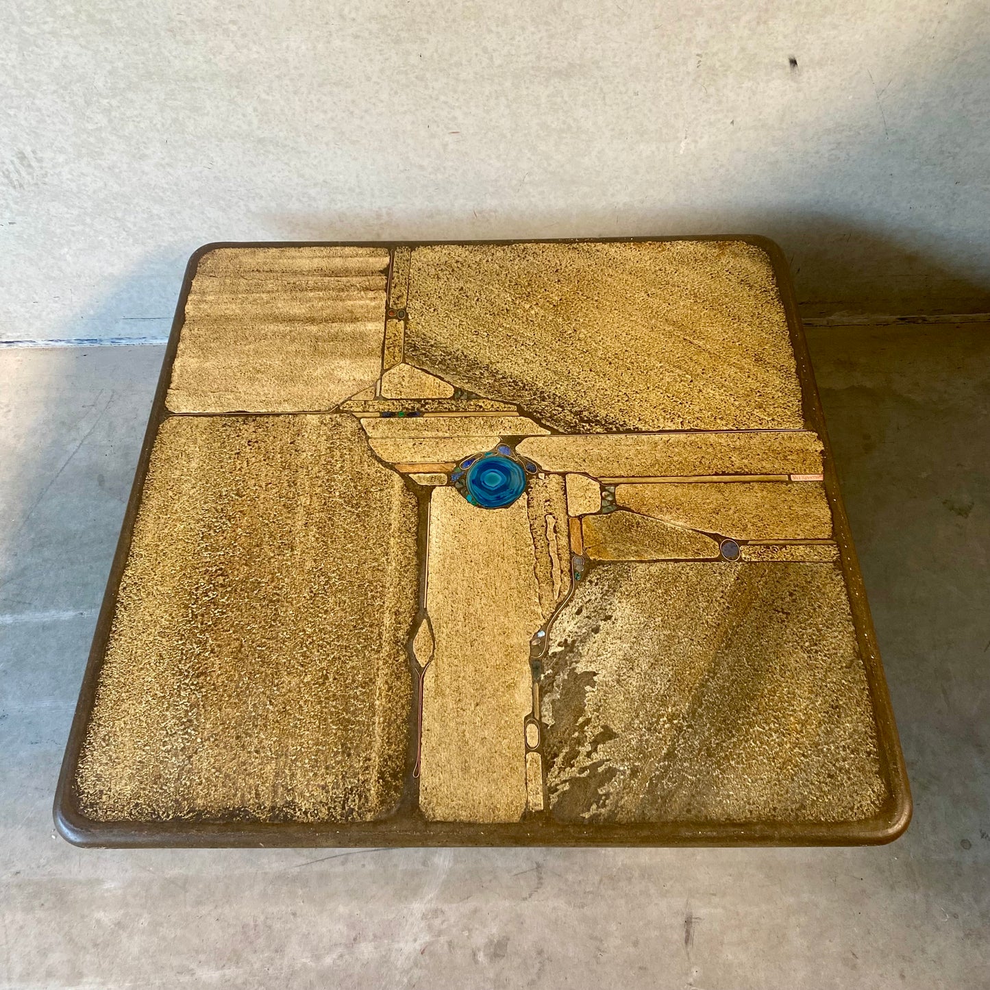 Table basse carrée brutaliste en ardoise et agate bleue de Paul Kingma, 1996