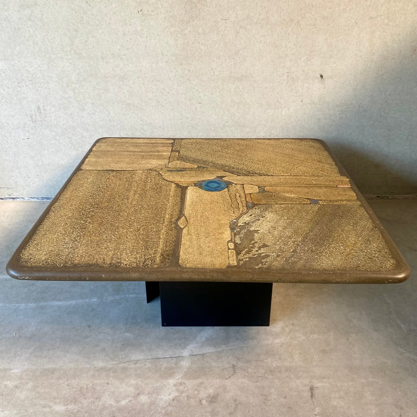 Table basse carrée brutaliste en ardoise et agate bleue de Paul Kingma, 1996