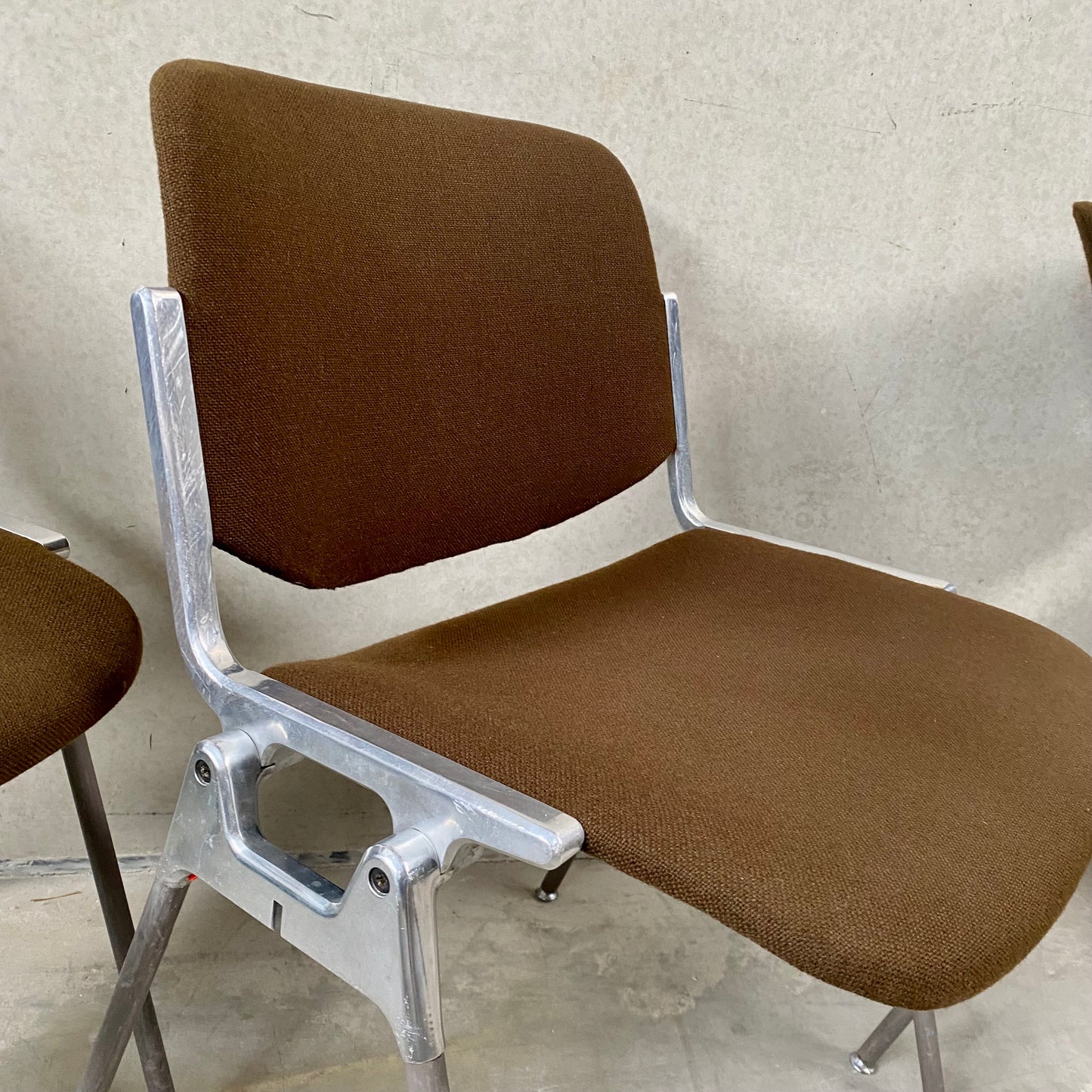 Ensemble de 4 chaises de salle à manger Castelli DSC 106 par Giancarlo Piretti, Italie 1970