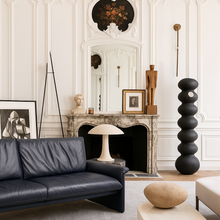 Load image into Gallery viewer, Leather &quot;Palmaria 709&quot; 2-seater Sofa by Vico Magistretti for Cassina, Italy 1970
