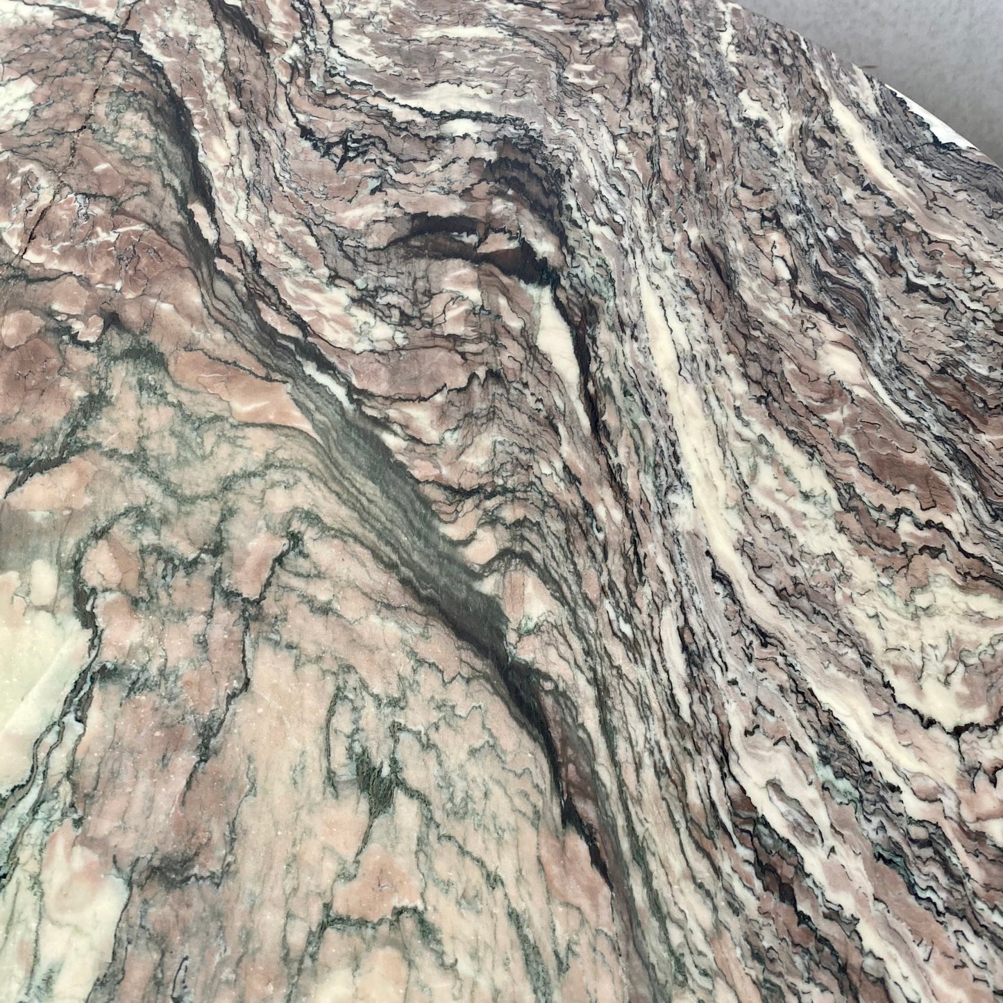 Runder Esstisch aus Cipollino-Marmor, Italien, 1980