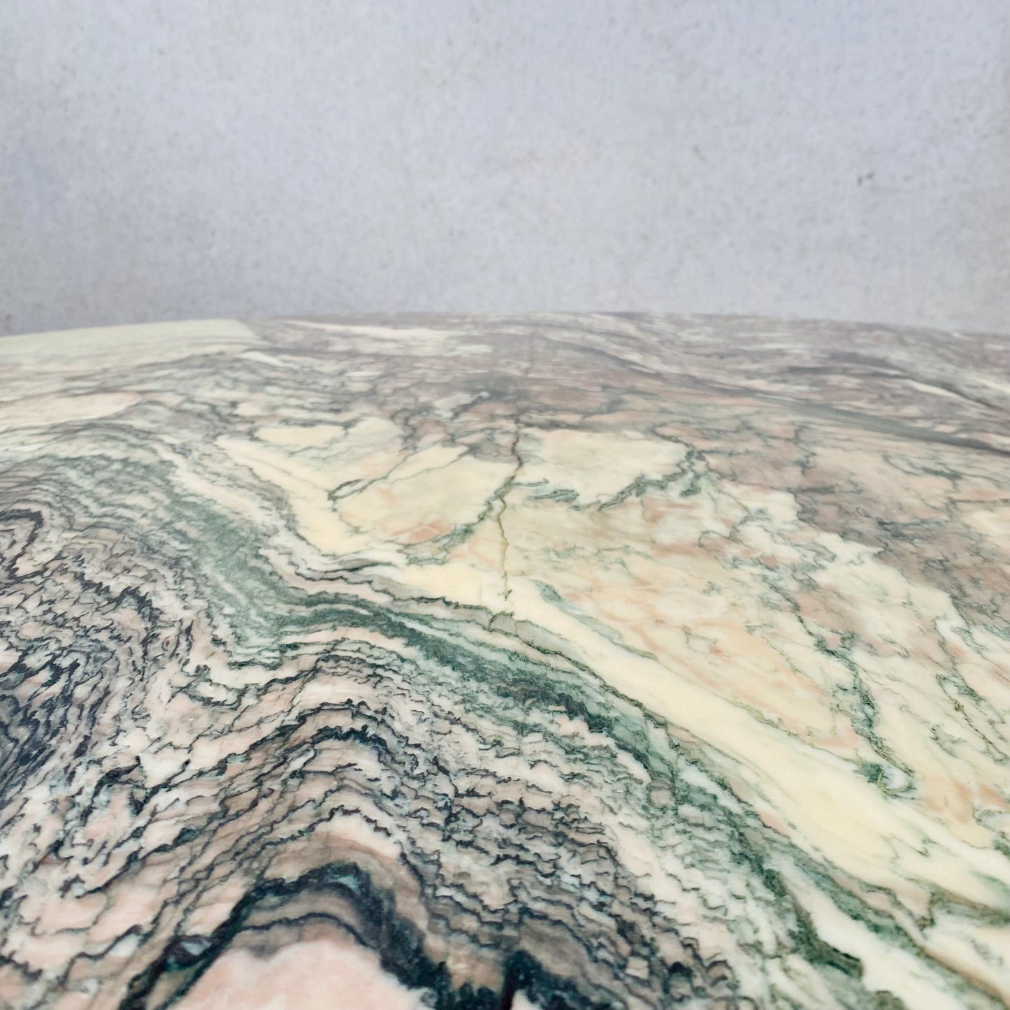 Runder Esstisch aus Cipollino-Marmor, Italien, 1980