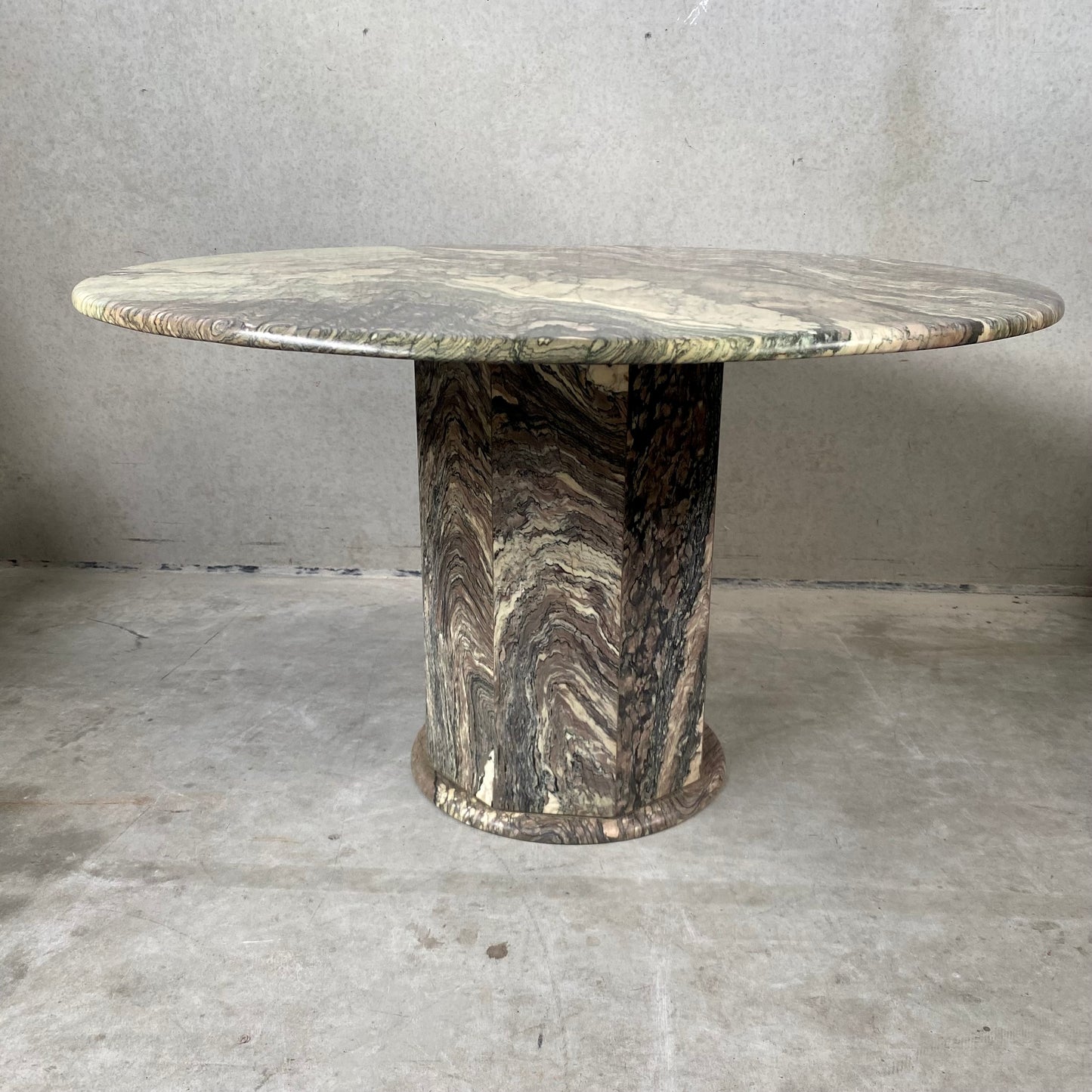 Runder Esstisch aus Cipollino-Marmor, Italien, 1980