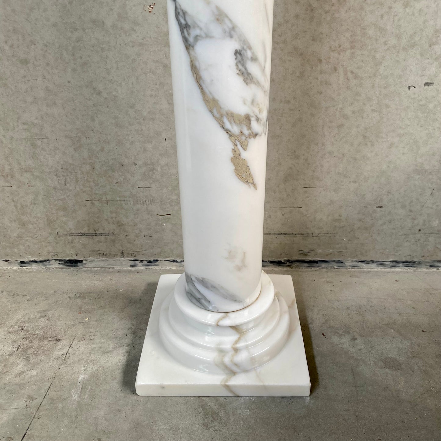 Console/table d'appoint classique en marbre blanc massif, Italie 1980