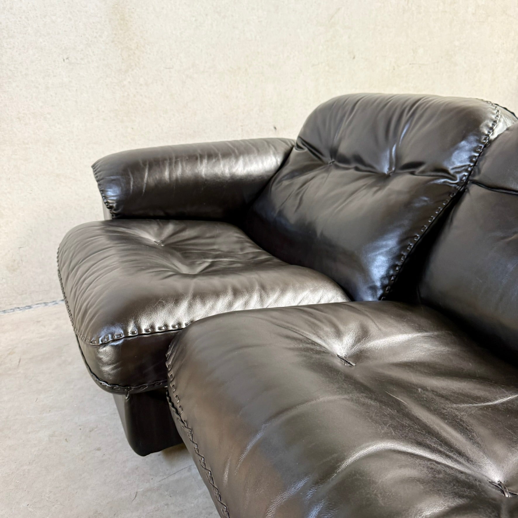 De Sede DS-101 Two-Seater Sofa in Dark Brown Leather