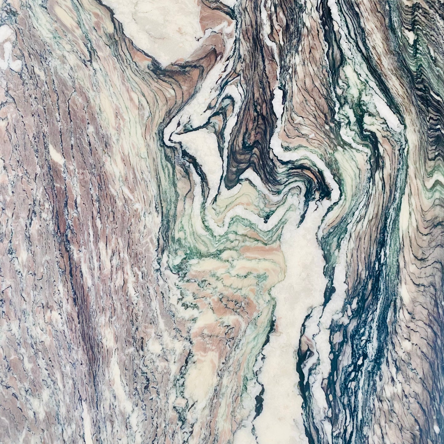 Großer Esstisch aus Cipollino-Ondulato-Marmor aus der Mitte des 20. Jahrhunderts, Italien