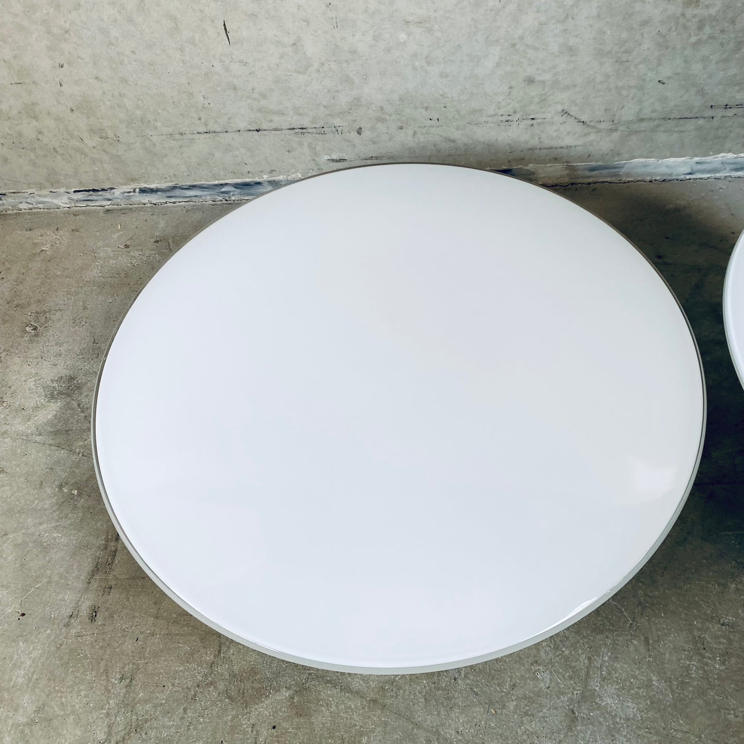 Arne Jacobsen „Eklipta“ Wand- oder Deckenleuchten aus der Mitte des 20. Jahrhunderts, hergestellt von Louis Poulsen, Dänemark, 1970