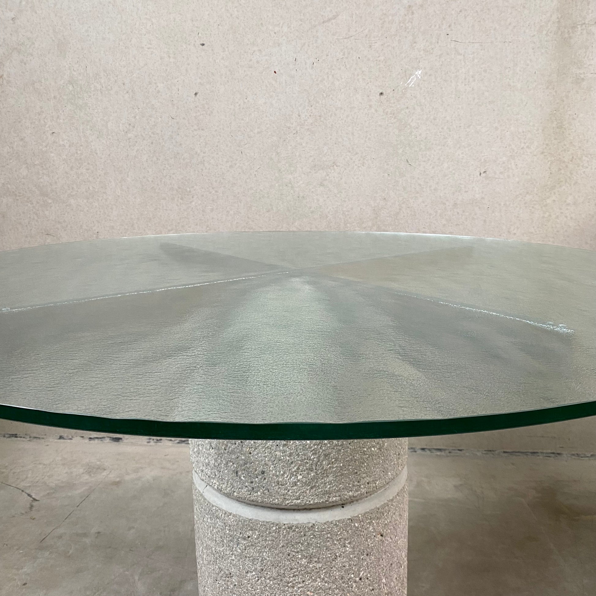 Mid-century Giovanni Offredi Concrete Dining Table Paracarro for Saporiti, Italy 1970