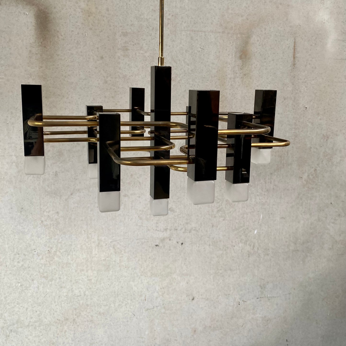 Kronleuchter aus Messing im Mid-Century-Modern-Stil von Gaetano Sciolari für Sa Boulanger, 1970