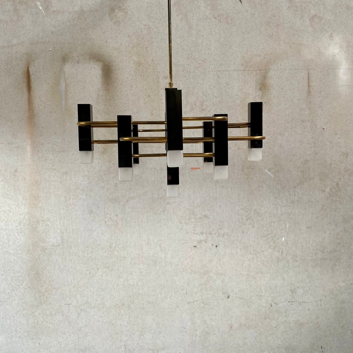 Kronleuchter aus Messing im Mid-Century-Modern-Stil von Gaetano Sciolari für Sa Boulanger, 1970