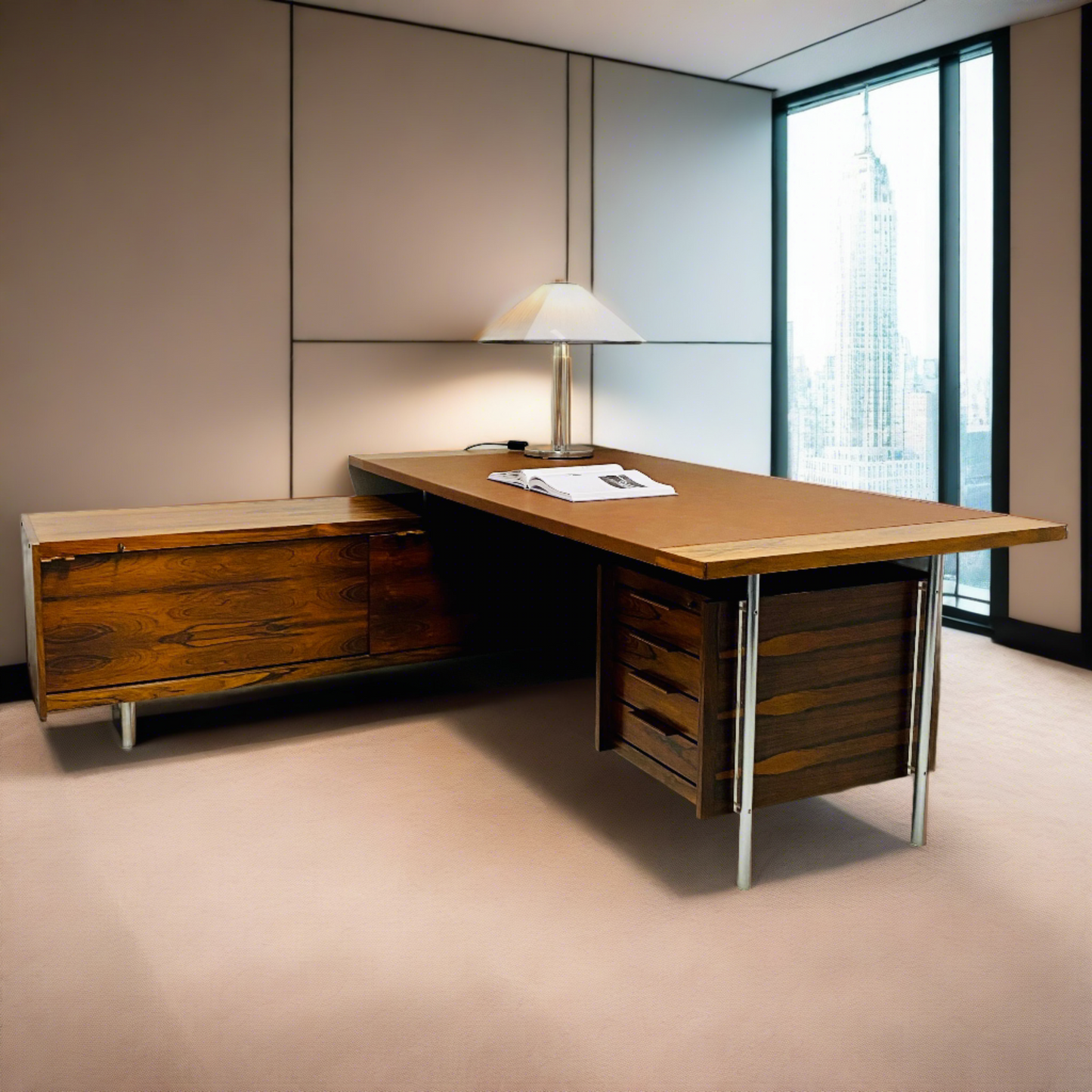 Schreibtisch aus Palisanderholz und Leder aus der Mitte des 20. Jahrhunderts von Sven Ivar Dysthe für Dokka Møbler, Norwegen, 1960