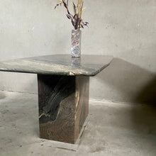 Load image into Gallery viewer, Mid-Century Cipollino Ondulato Marble Dining Table, Italy
