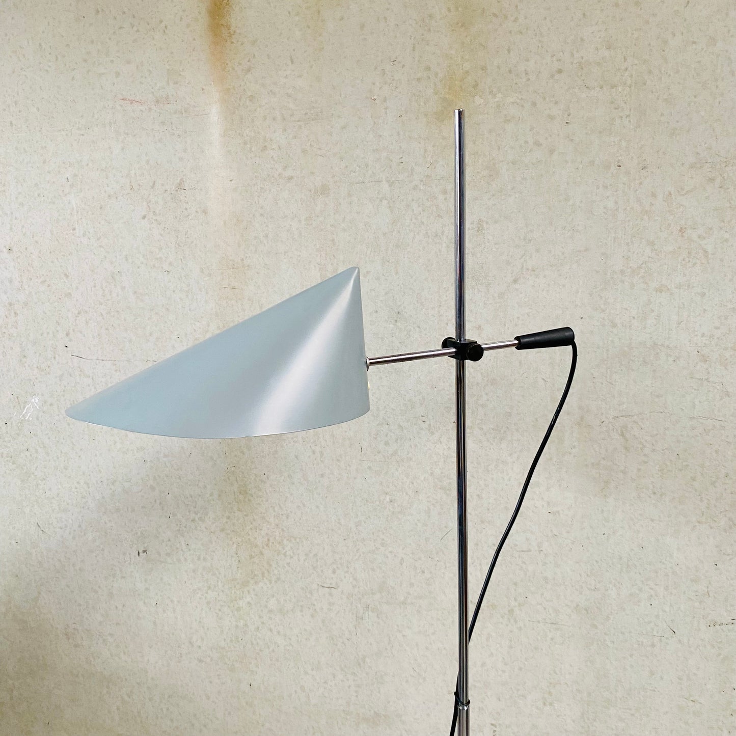 Mid-Century Stehlampe D-2003 von Jan Jaspers für Raak Amsterdam, Niederlande 1950