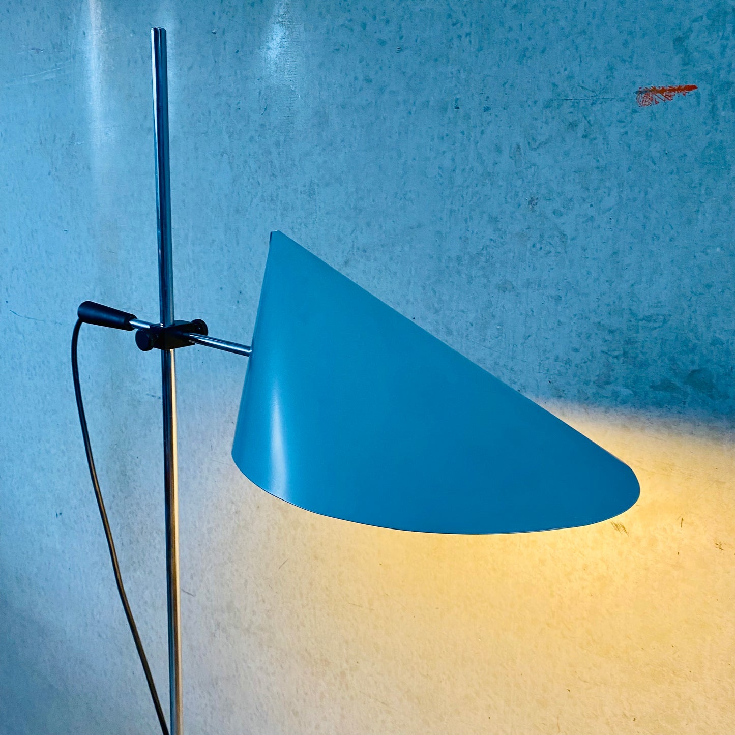Mid-Century Stehlampe D-2003 von Jan Jaspers für Raak Amsterdam, Niederlande 1950