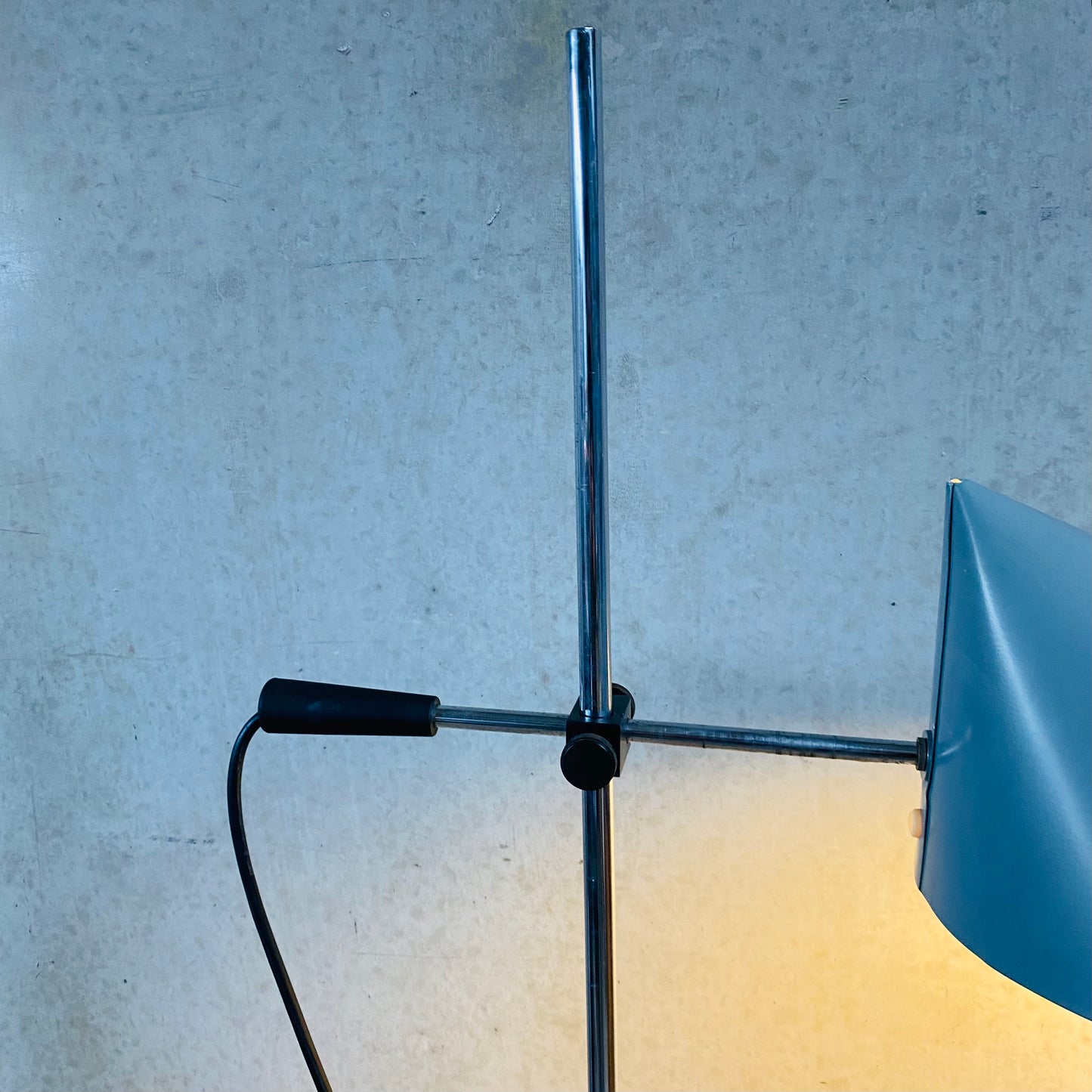 Mid-Century Stehlampe D-2003 von Jan Jaspers für Raak Amsterdam, Niederlande 1950