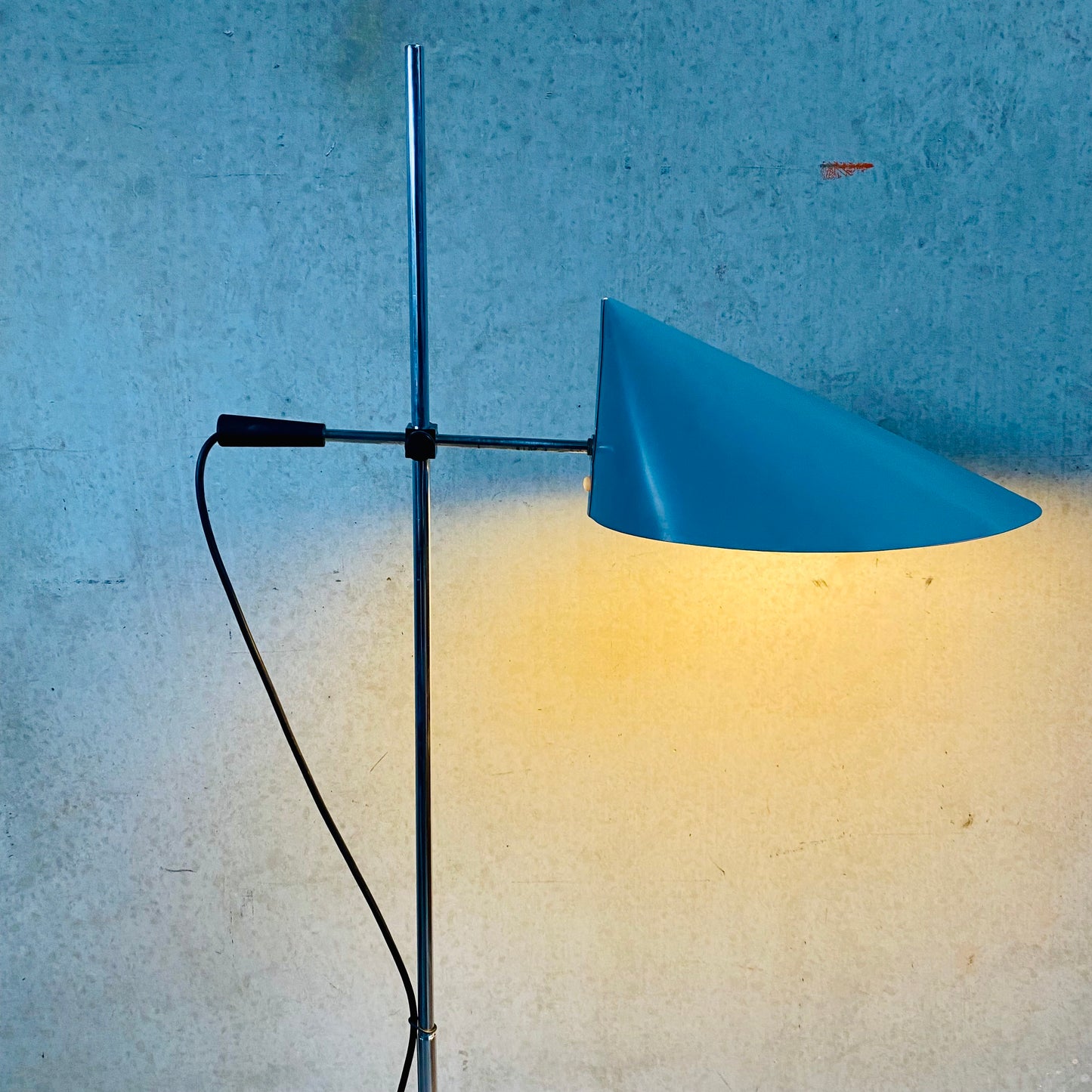 Mid-Century Stehlampe D-2003 von Jan Jaspers für Raak Amsterdam, Niederlande 1950