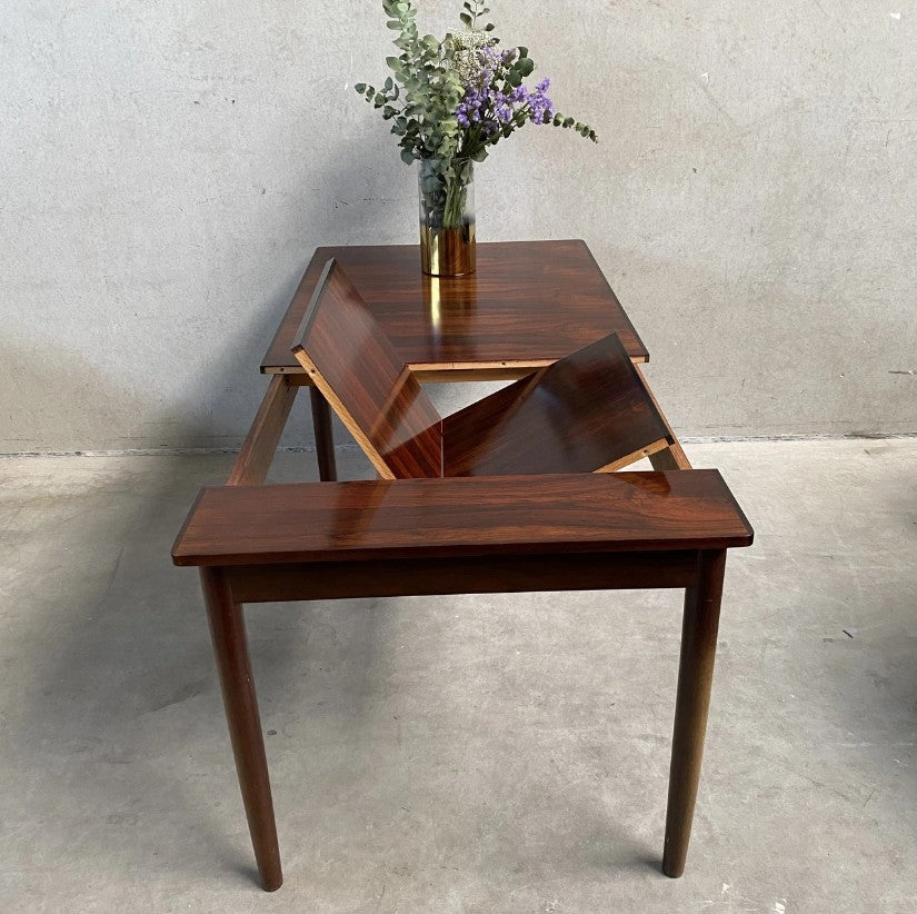 Ausziehbarer Esstisch im dänischen Mid-Century-Design, Palisander