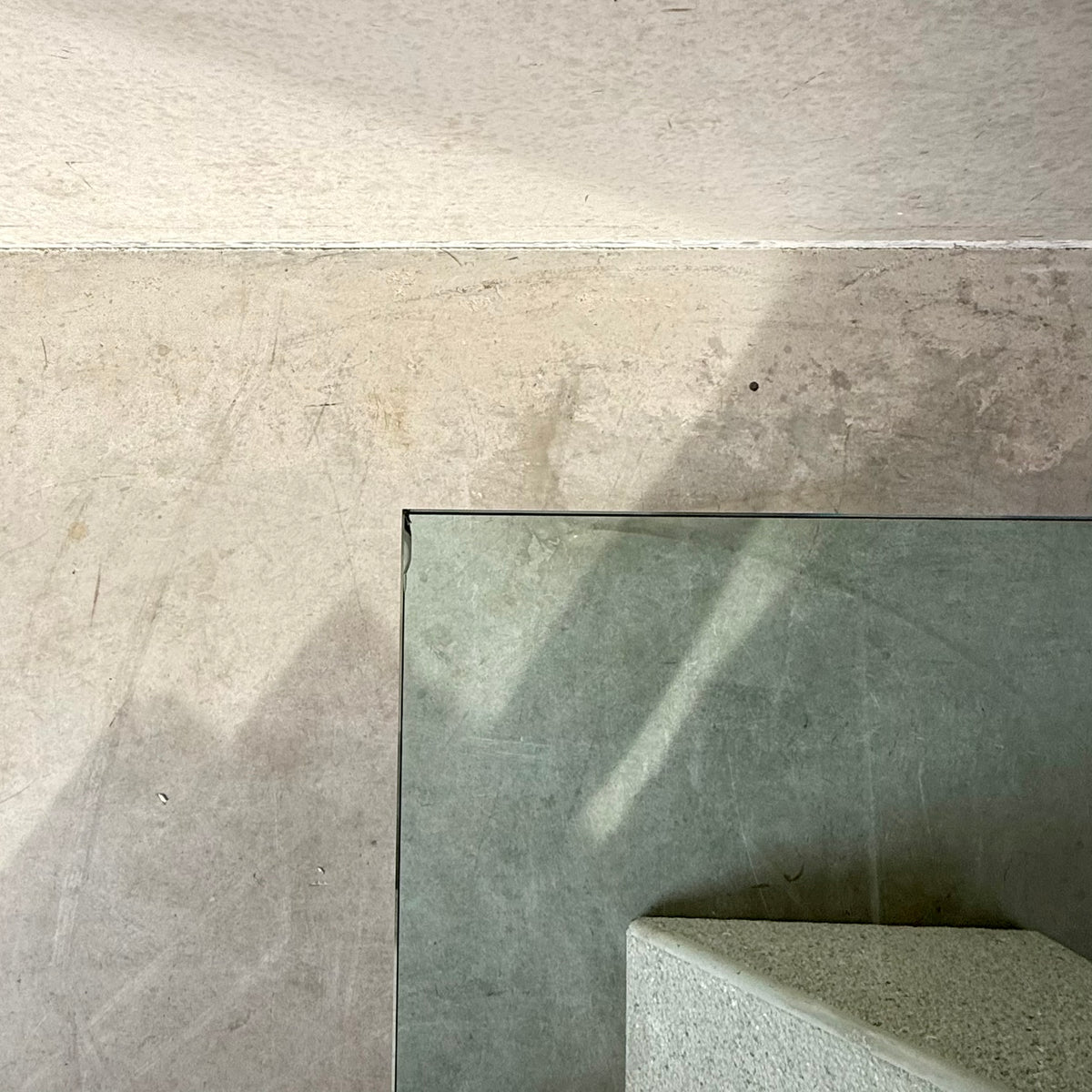 Mid-century Square Giovanni Offredi Concrete Dining Table for Saporiti, Italy 1970
