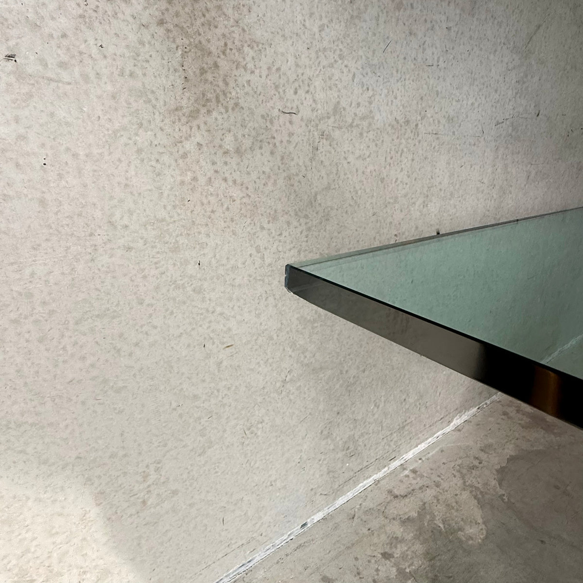 Mid-century Square Giovanni Offredi Concrete Dining Table for Saporiti, Italy 1970