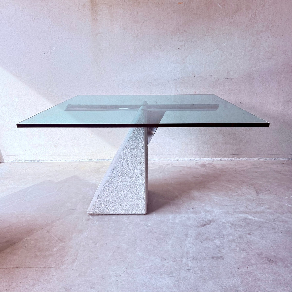 Mid-century Square Giovanni Offredi Concrete Dining Table for Saporiti, Italy 1970