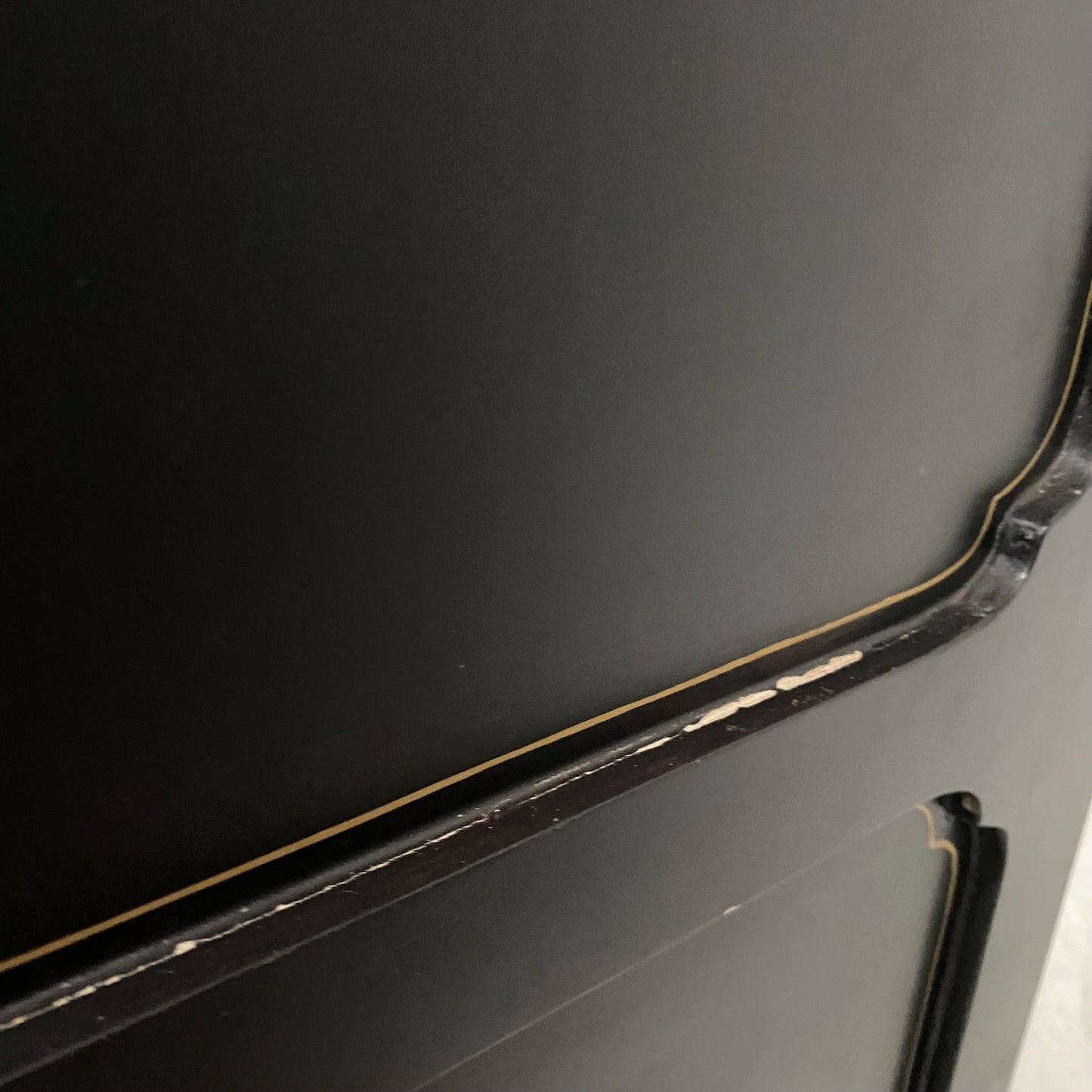 Paravent pliant à 4 panneaux en stéatite noire sculptée, motif fleurs et oiseaux, style chinois