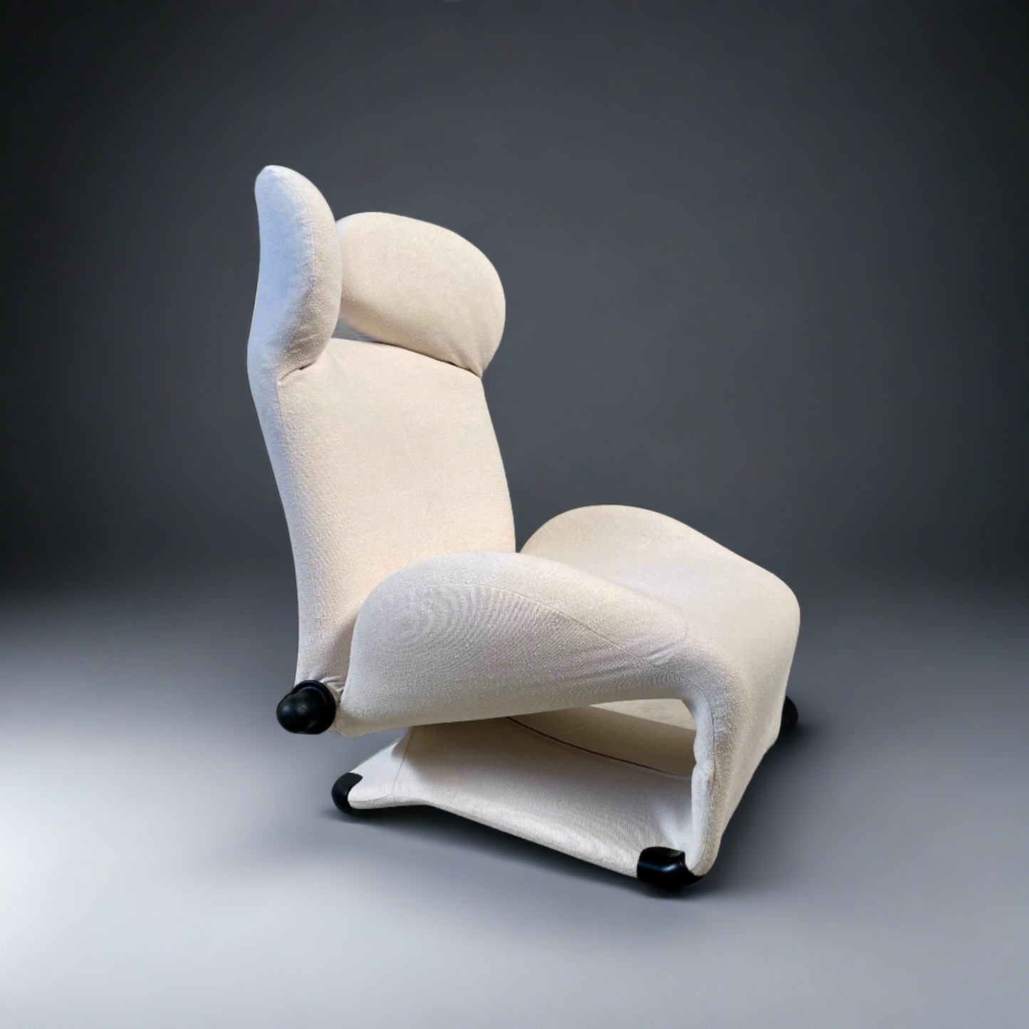 Off White 111 Wink Chaiselongue von Toshiyuki Kita für Cassina, Italien 1980