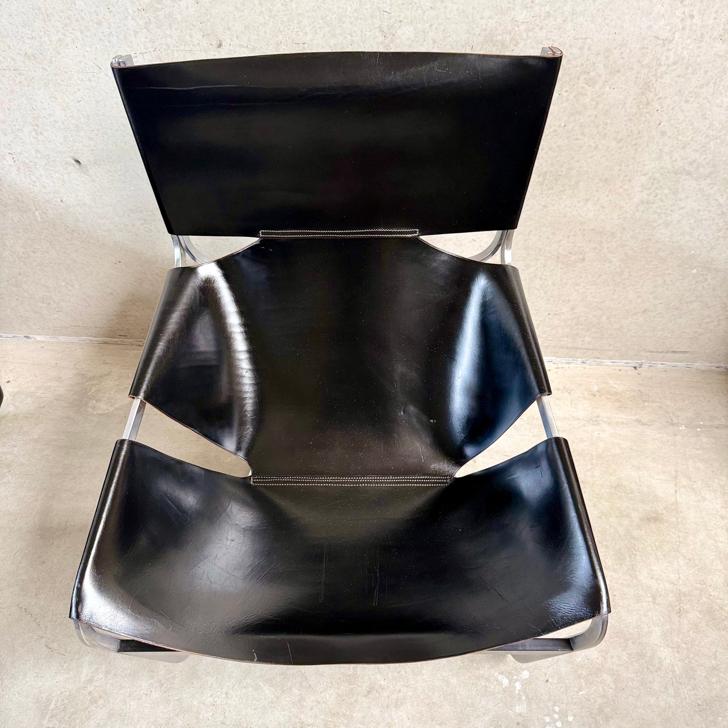 Black Leather Lounge Chair "F444" by Pierre Paulin for Artifort Netherlands 1963