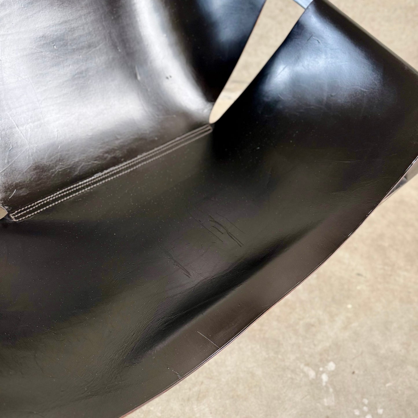 Black Leather Lounge Chair "F444" by Pierre Paulin for Artifort Netherlands 1963