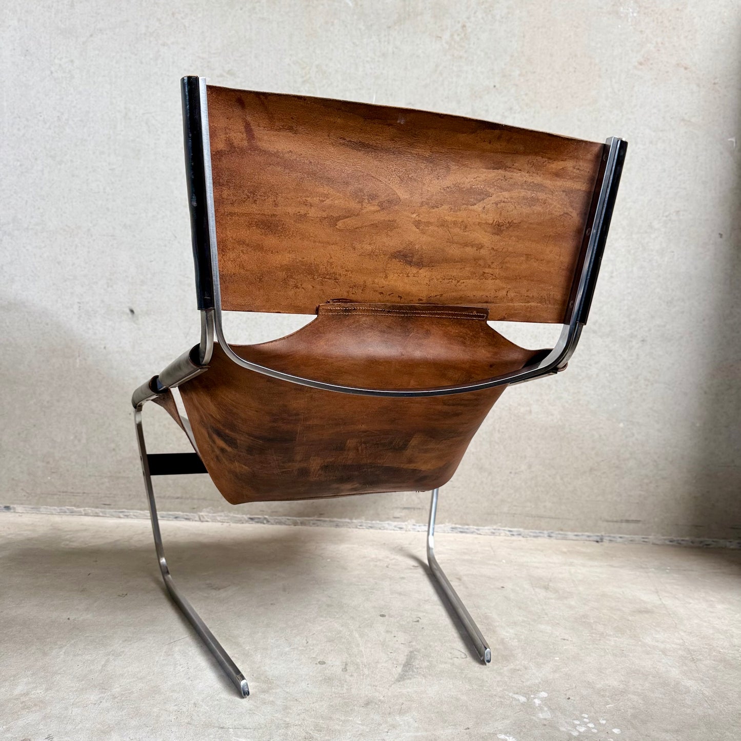 Black Leather Lounge Chair "F444" by Pierre Paulin for Artifort Netherlands 1963