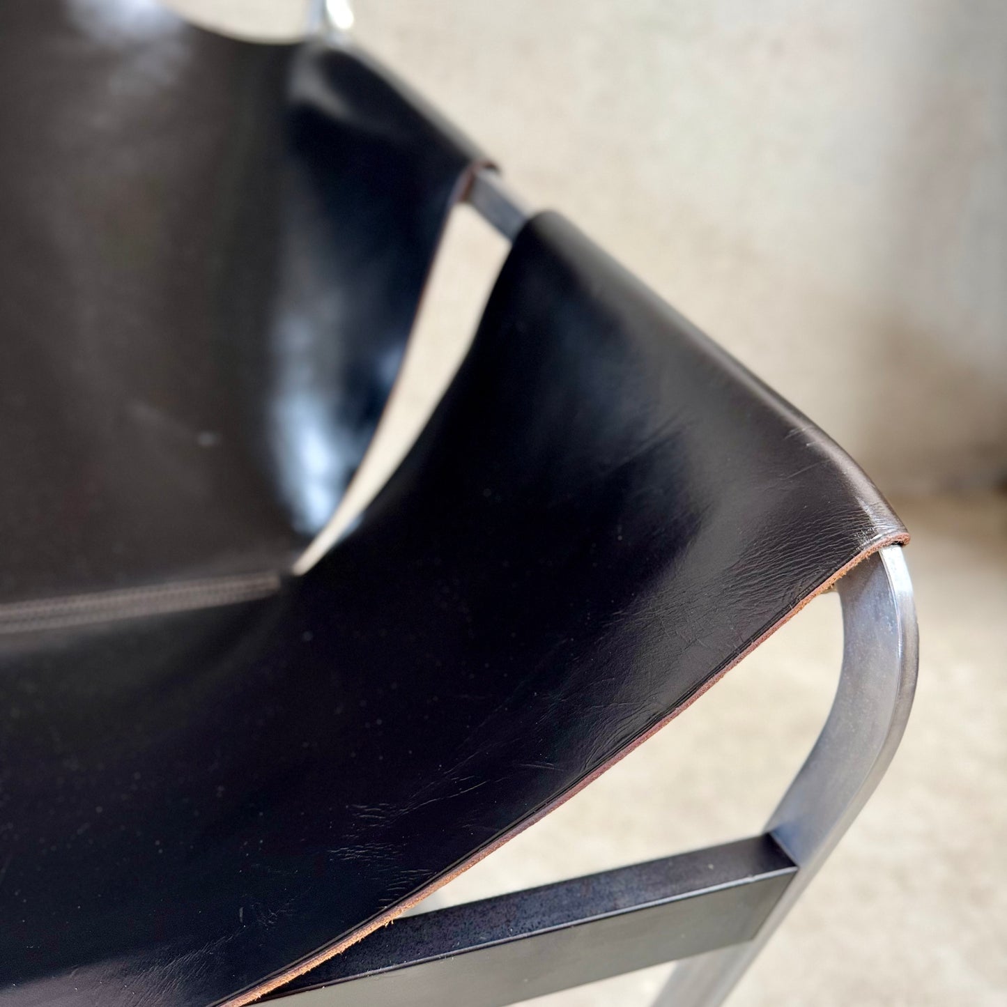 Black Leather Lounge Chair "F444" by Pierre Paulin for Artifort Netherlands 1963