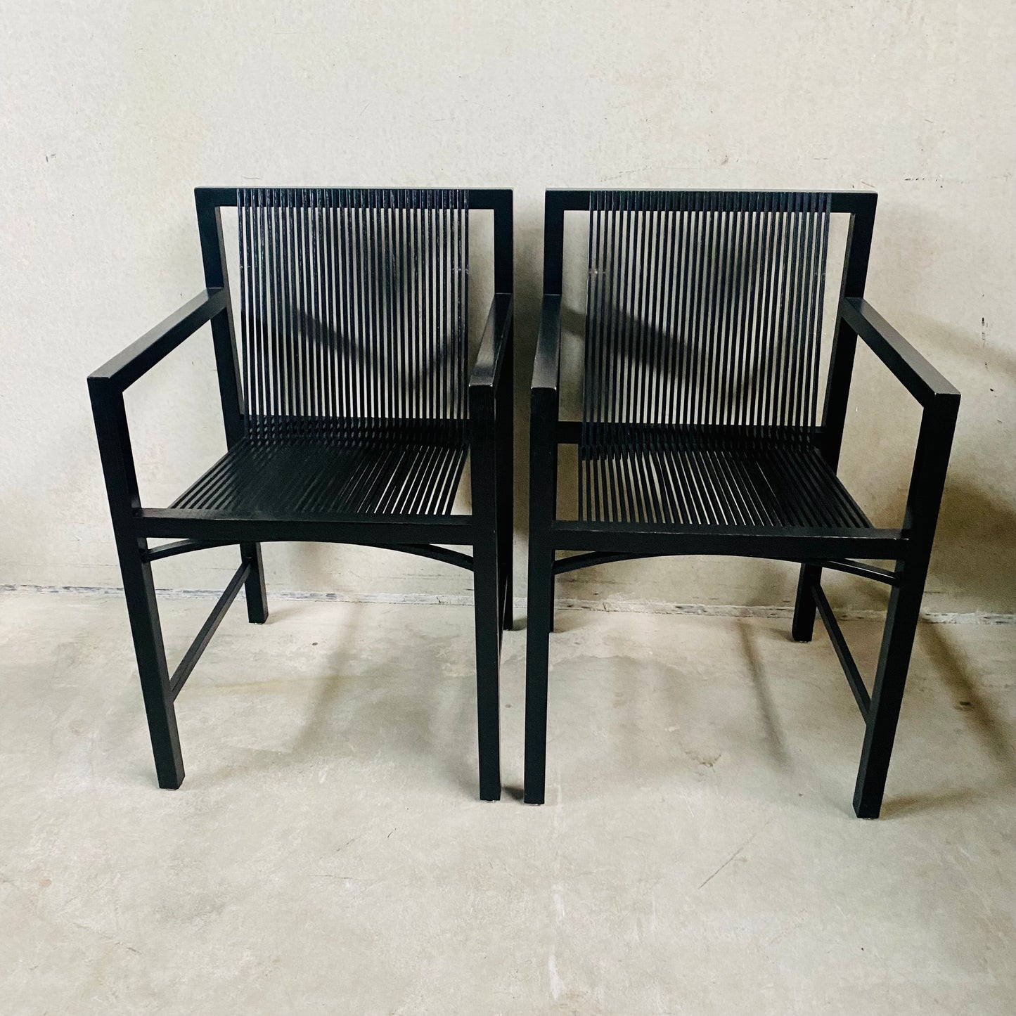 2 x Ruud-Jan Kokke schwarze „Latjes“-Stühle für 't Spectrum, Niederlande 1980