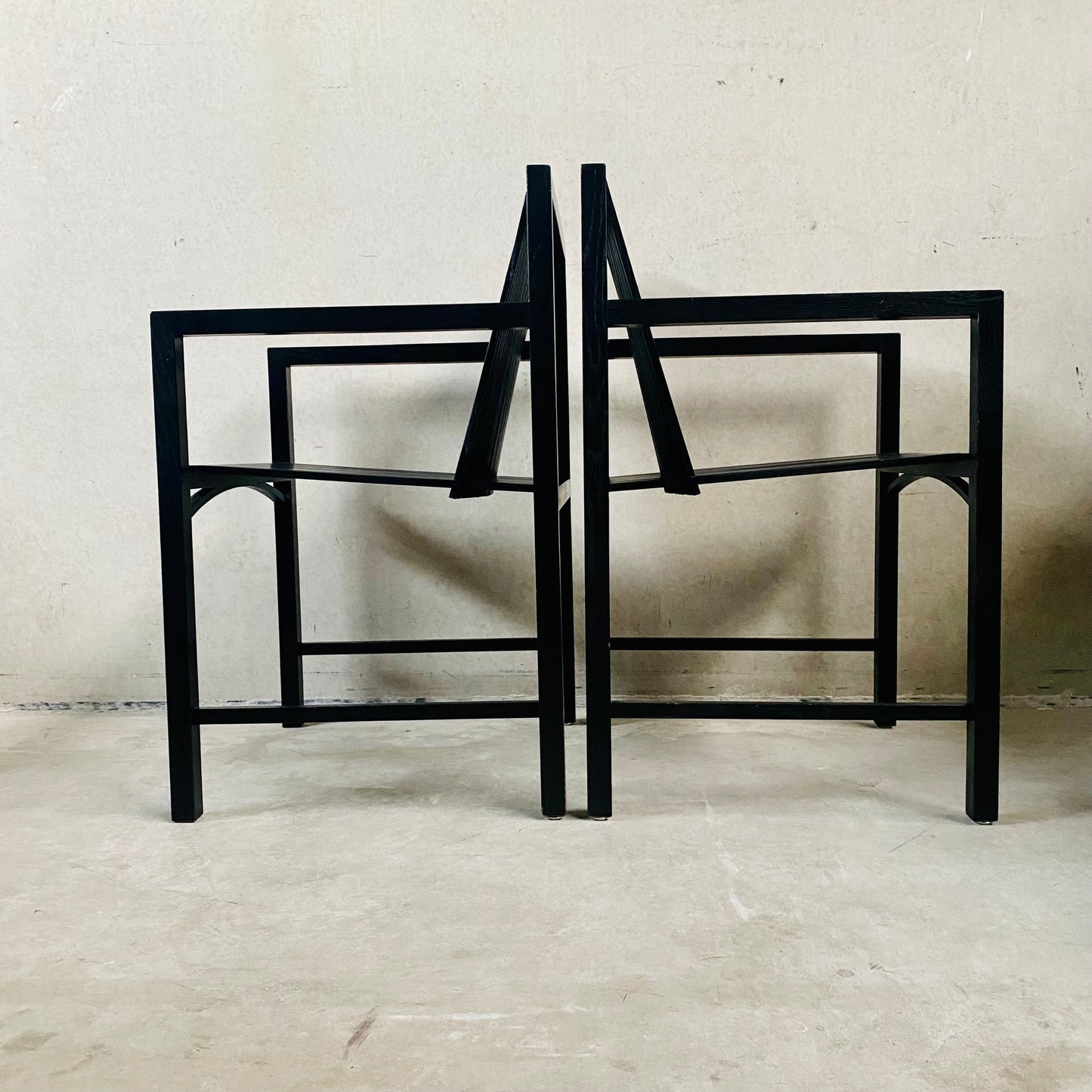 2 x Ruud-Jan Kokke schwarze „Latjes“-Stühle für 't Spectrum, Niederlande 1980
