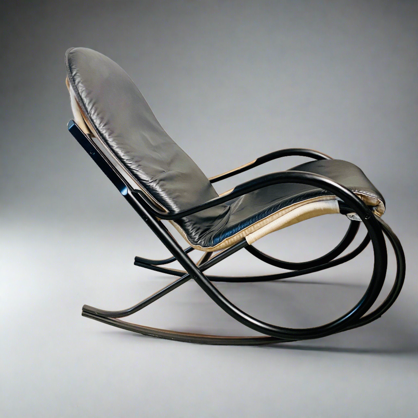 Schaukelstuhl „Nonna“ von Paul Tuttle für Strässle International, Schweiz 1970