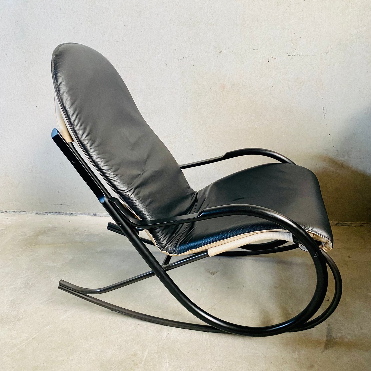 Schaukelstuhl „Nonna“ von Paul Tuttle für Strässle International, Schweiz 1970