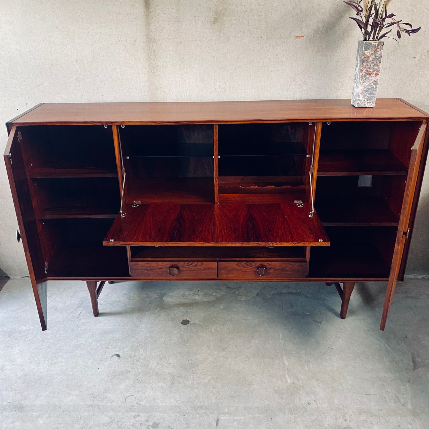 William Watting für Fristho Mid-Century Rosewood Highboard, Niederlande 1960