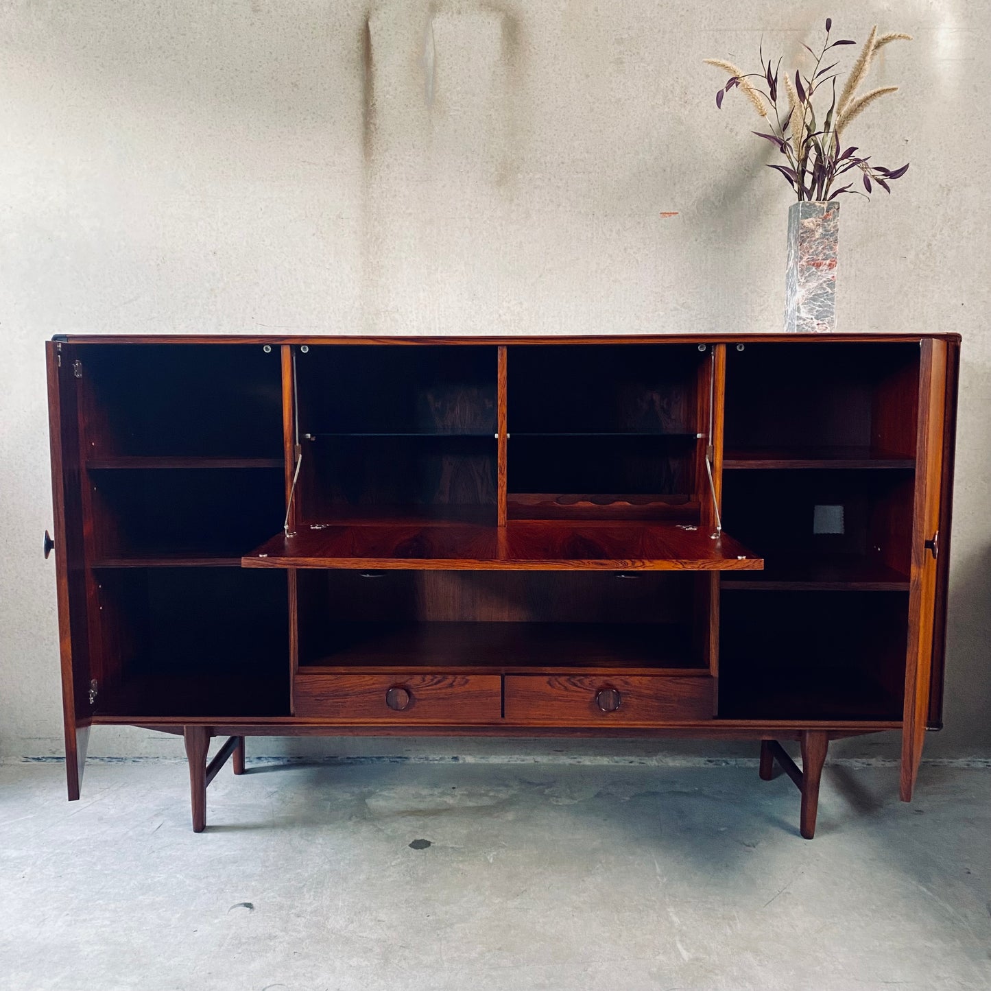 William Watting für Fristho Mid-Century Rosewood Highboard, Niederlande 1960