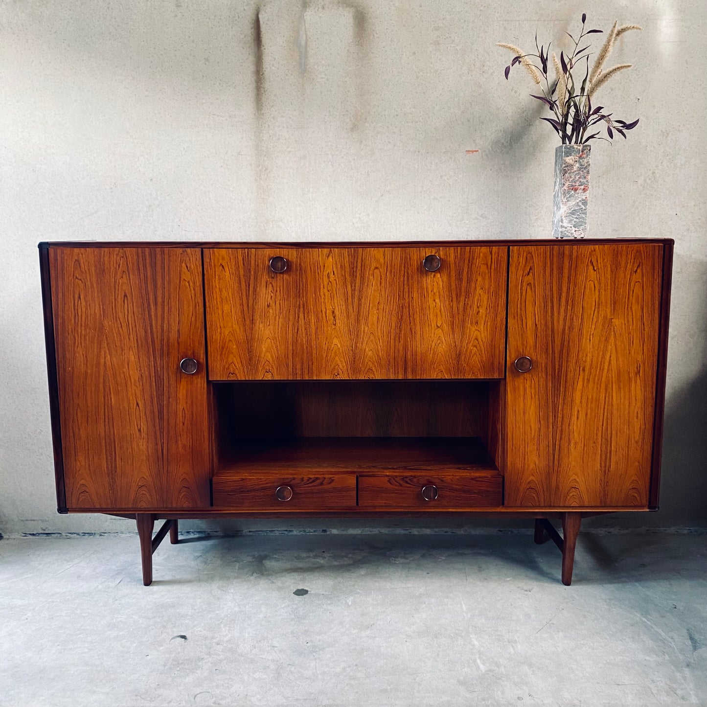 William Watting für Fristho Mid-Century Rosewood Highboard, Niederlande 1960