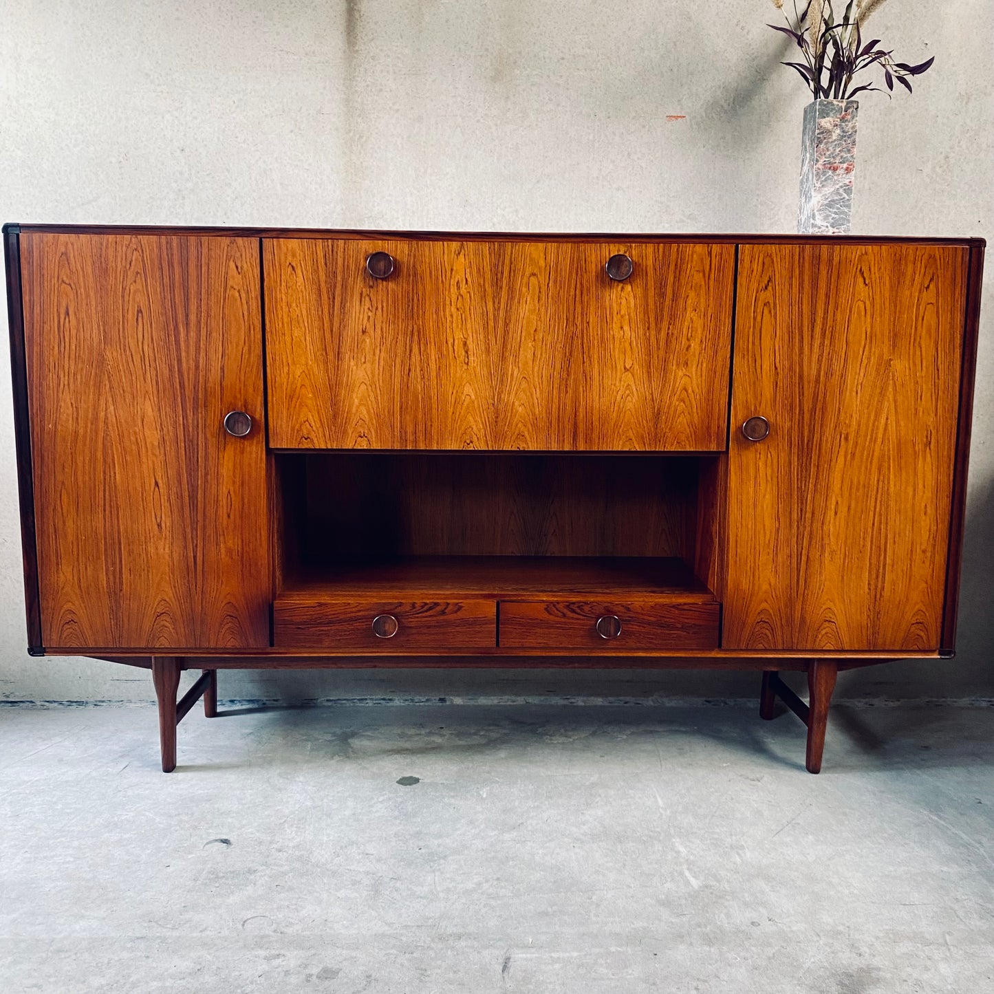 William Watting für Fristho Mid-Century Rosewood Highboard, Niederlande 1960