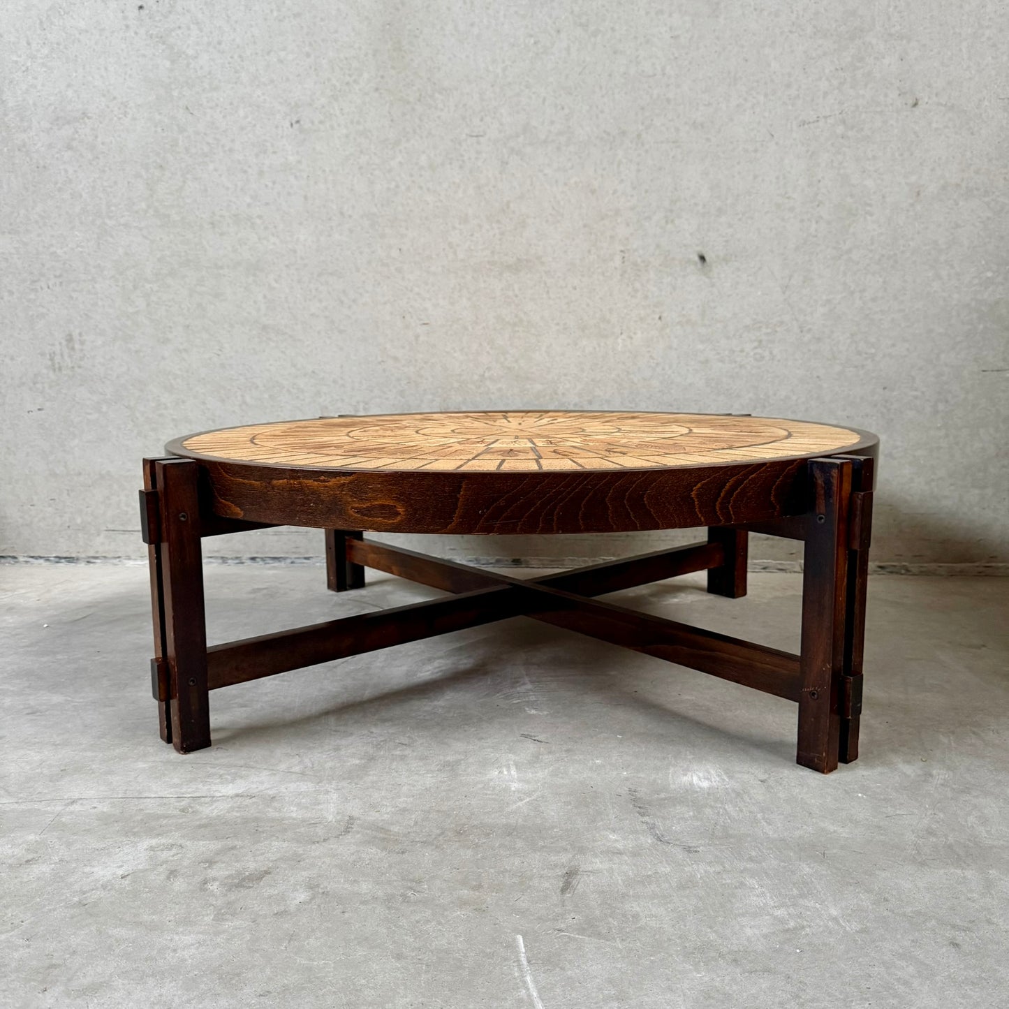 Runder, brutalistischer Keramik-Couchtisch von Roger Capron, Frankreich 1960