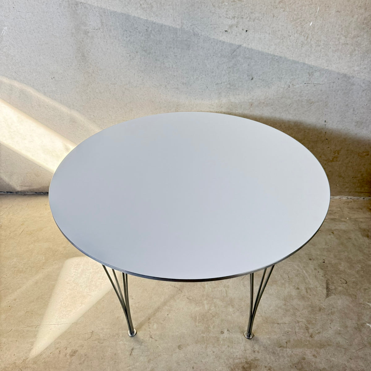 Supercircular Dining Table by Piet Hein, Bruno Mathsson & Arne Jacobsen for Fritz Hansen – Denmark