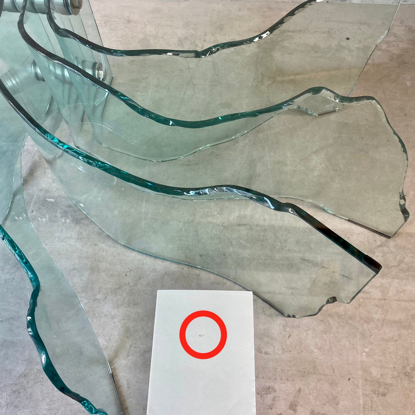 Table basse sculpturale en verre sculpté à la main « Coquillage » de Fiam Italia, par Danny Lane, Italie, 1988