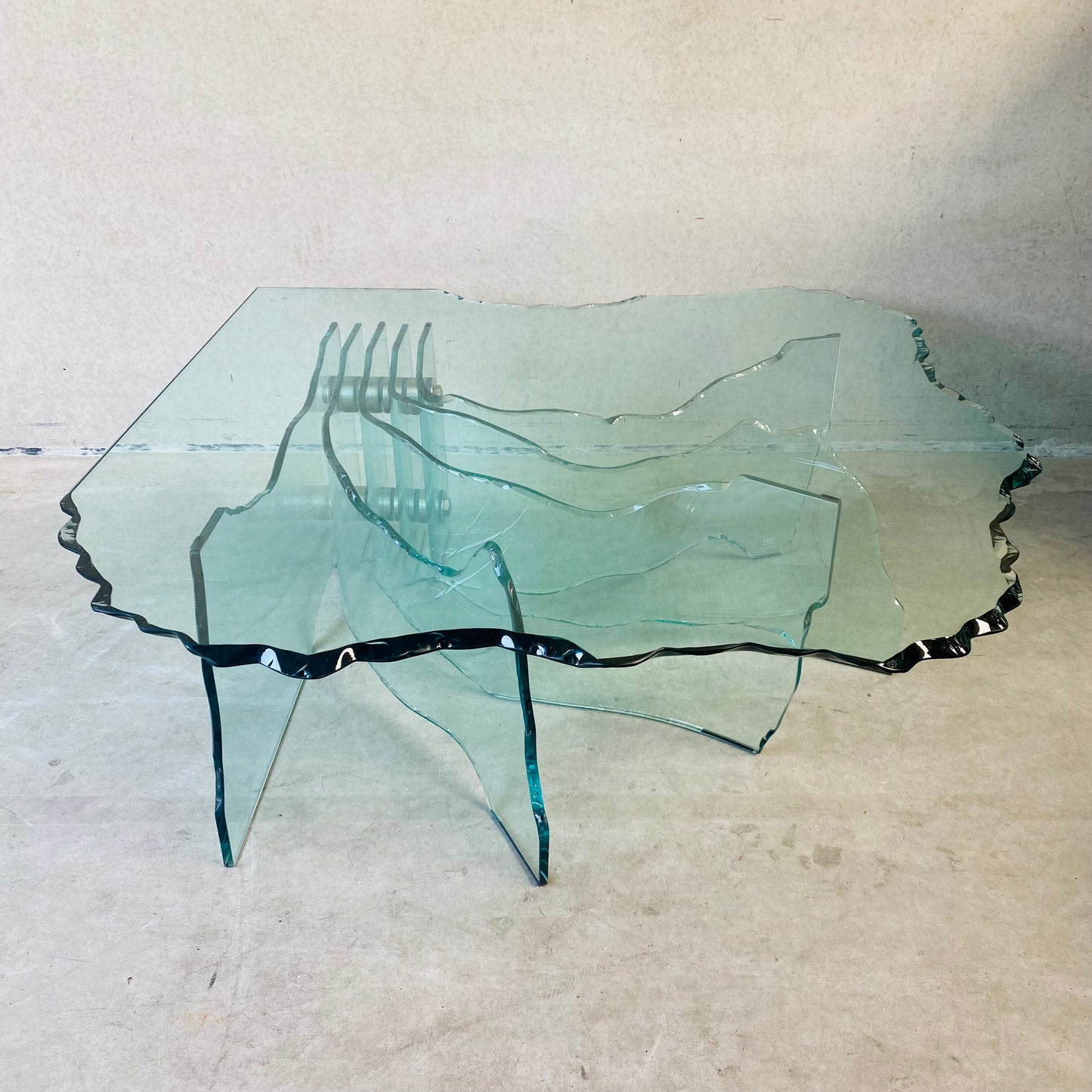 Table basse sculpturale en verre sculpté à la main « Coquillage » de Fiam Italia, par Danny Lane, Italie, 1988
